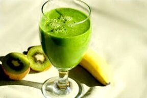 Kiwi and banana smoothie for weight loss